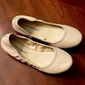 Emmie nude/beige Lucky Brand leather ballet flats